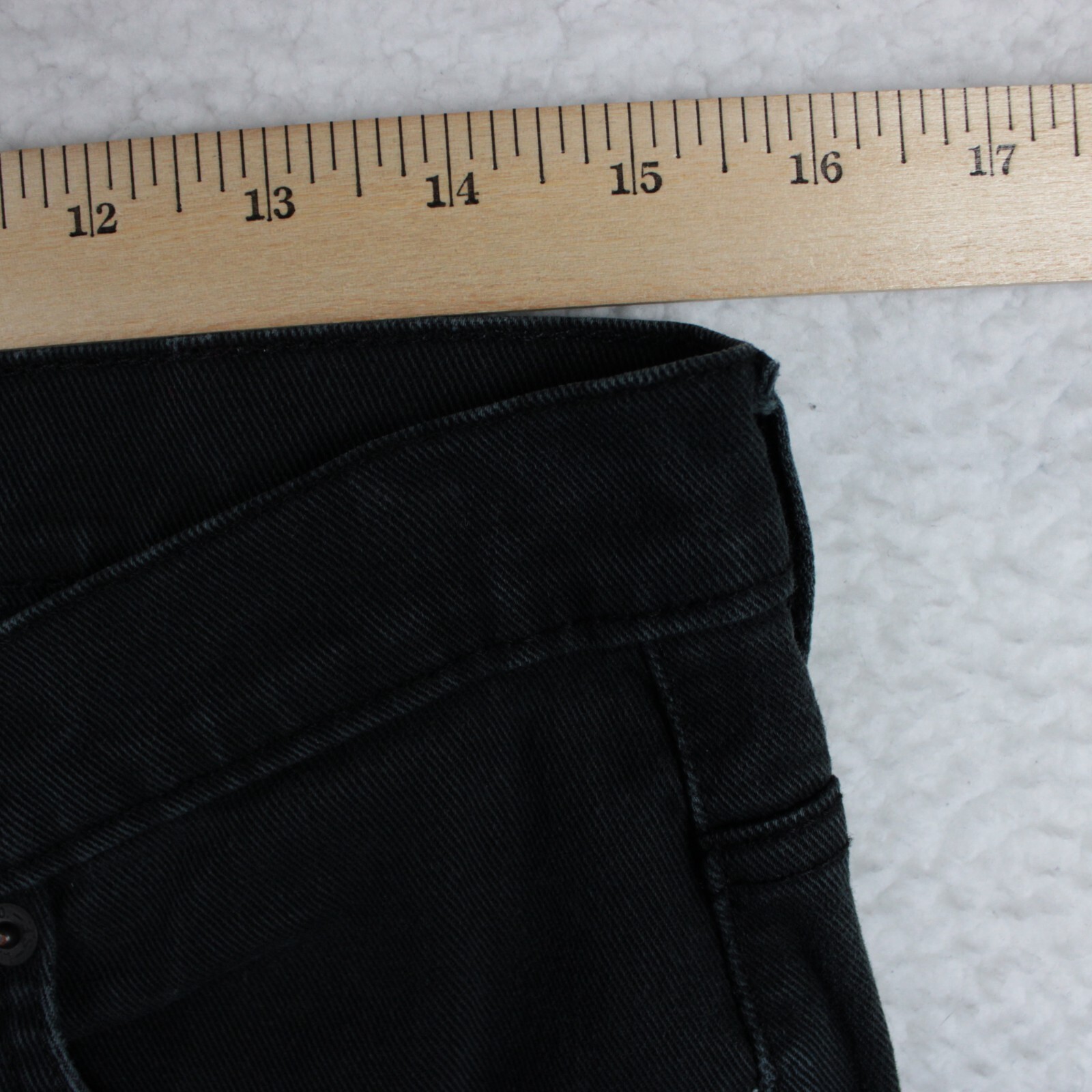 Picture 4 of 12
