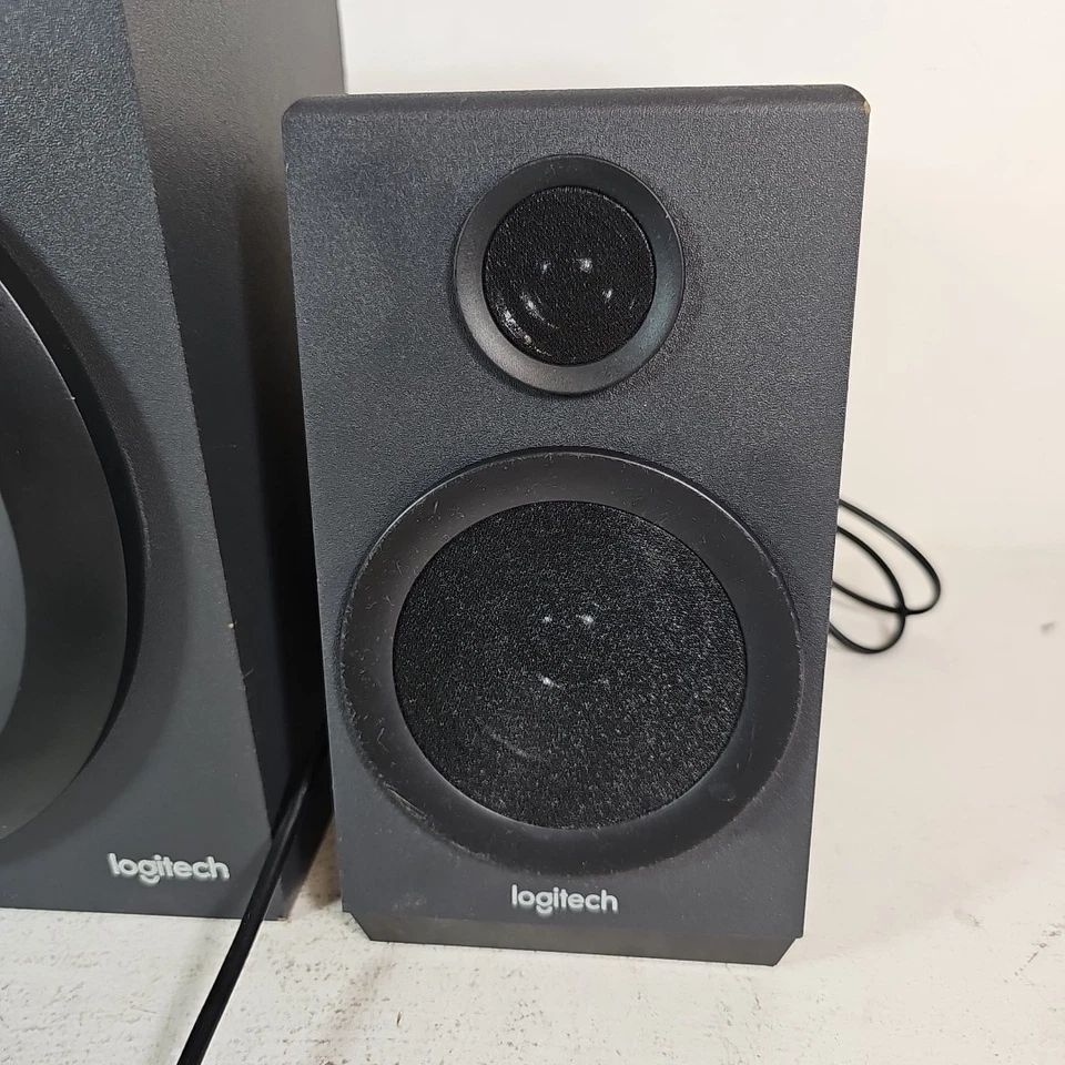 Logitech Z333 Multimedia 2.1 Gaming PC Computer Surround Sound Lautsprecher, laut - Bild 4 von 4