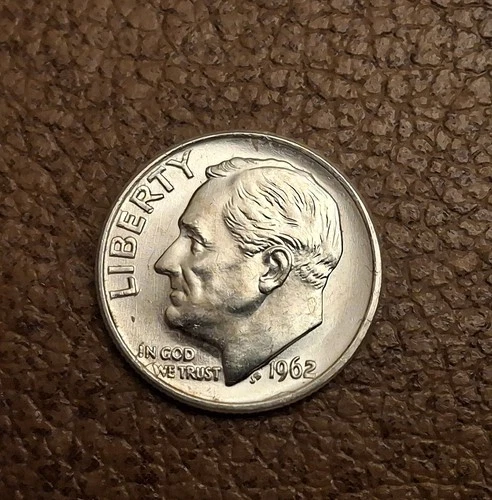 1962 ROOSEVELT DIME Coin  condition VERY GOOD (see photos)