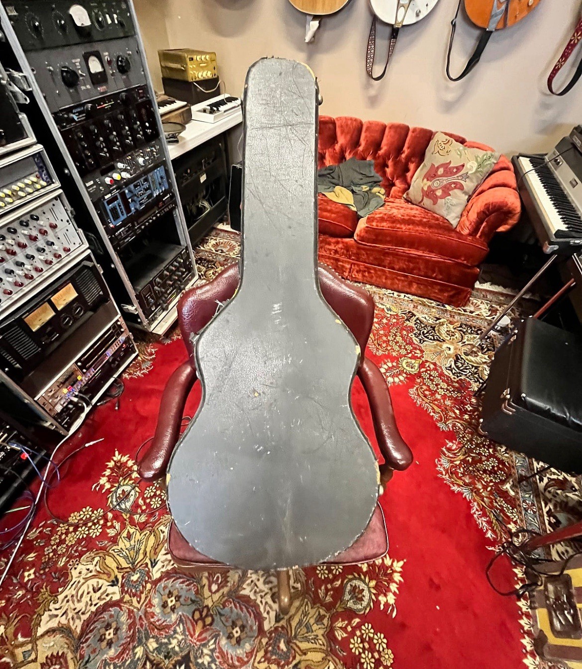 Gretsch Guild 335 Starfire 6120DC Country Gentleman case 1960s