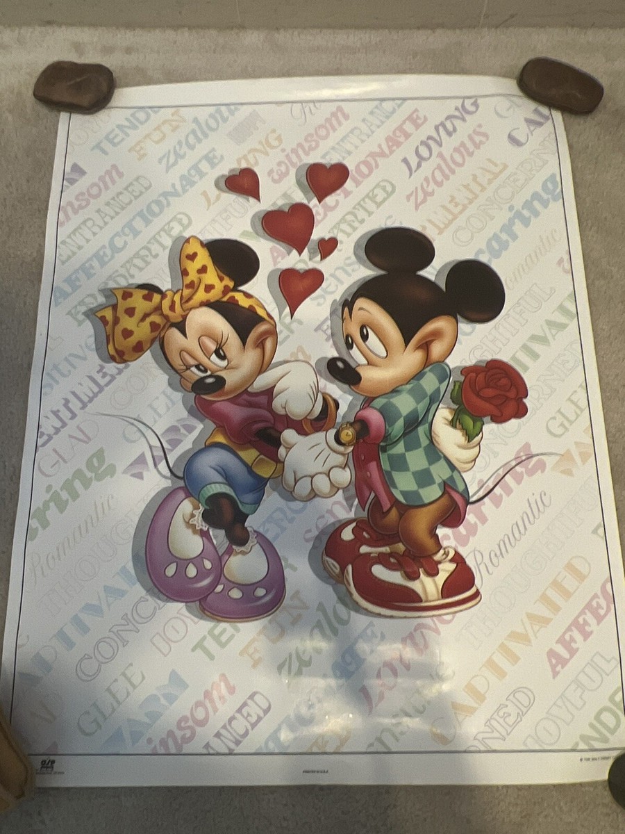 Walt Disney Mickey & Minnie Mouse In Love Sweethearts Poster 28