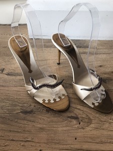 ladies mules size 6