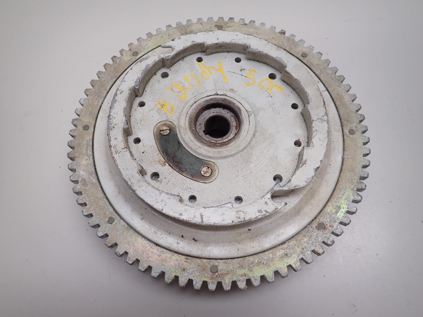 Vintage 1960's Bundy Outboard 500 30 HP Flywheel Assembly eBay