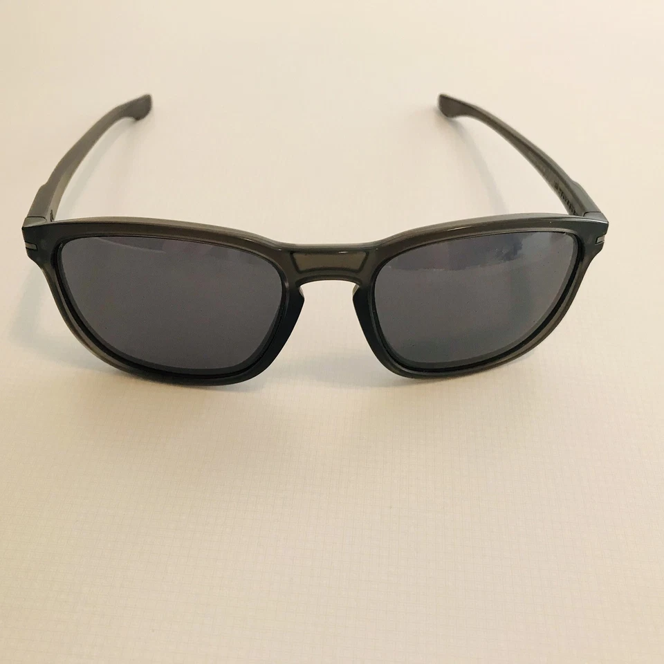 Oakley Sonnenbrille Herren, Schwarz, Anthrazit. Absoluter Neuzustand. Mit Case., Foto 1 von 5