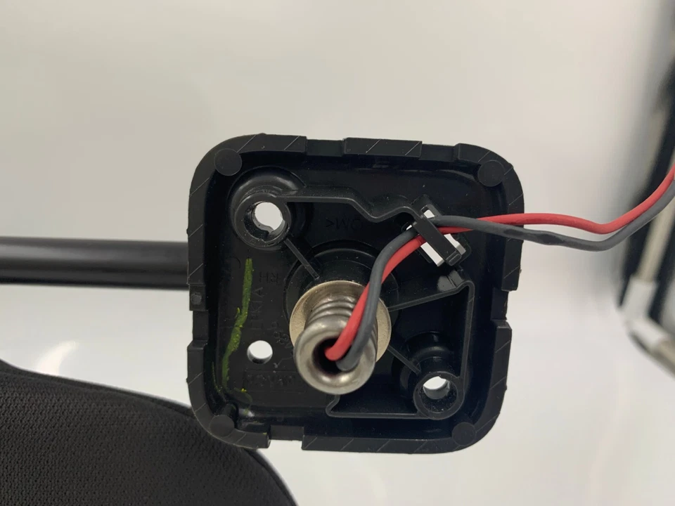 Parasol Ford Taurus 2013-2019 pasajero negro iluminado OEM E02B50016 Foto 3 de 4