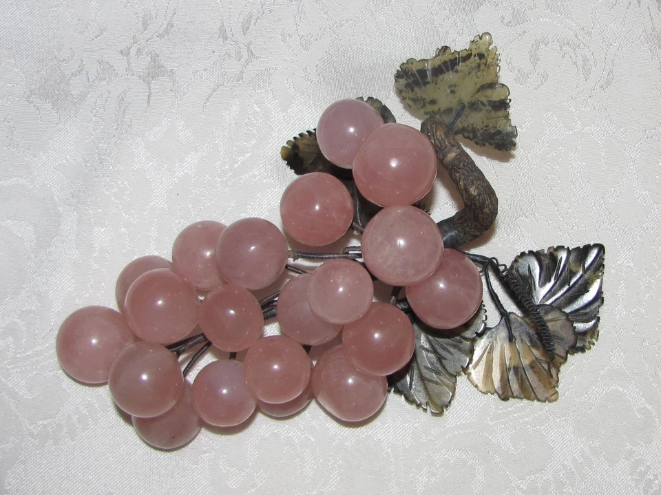 Ramo de uvas talladas en jade y cuarzo rosa chino vintage Foto 3 de 3