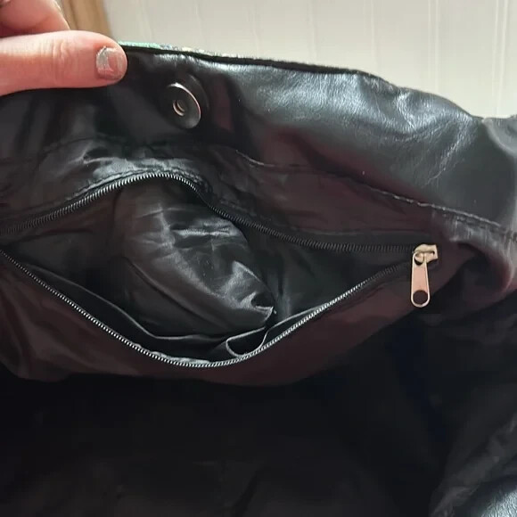 Bongo Rainbow Sequin Shoulder Bag - image 9