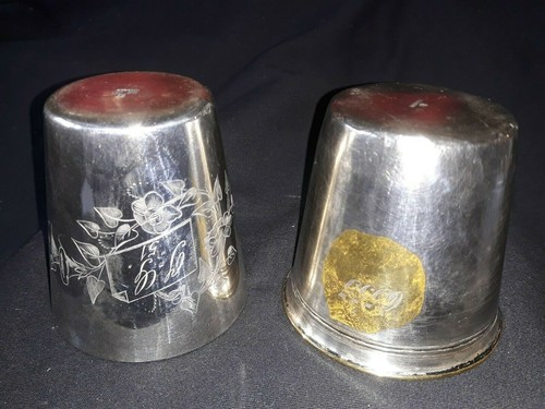 Lot de 2 Anciennes timbales en métal argenté-poinçons orfévre et monogrammes - Imagen 2 de 12