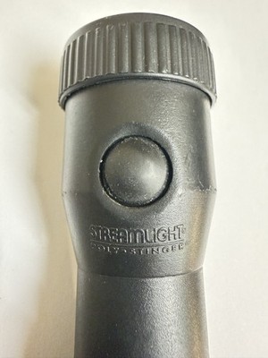 Pre-owned Streamlight Poly-Stinger Flashlight with Xenon Bulb