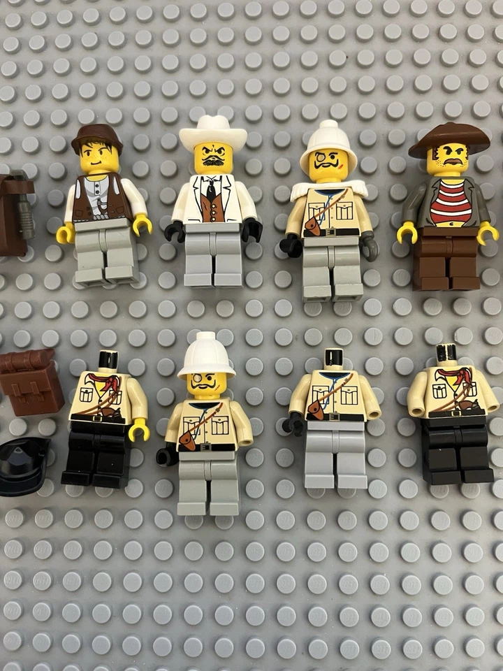 Lego Aventureros Minifiguras + Lote de Piezas de Minifiguras - Señor Palomar/Gómez Foto 3 de 4