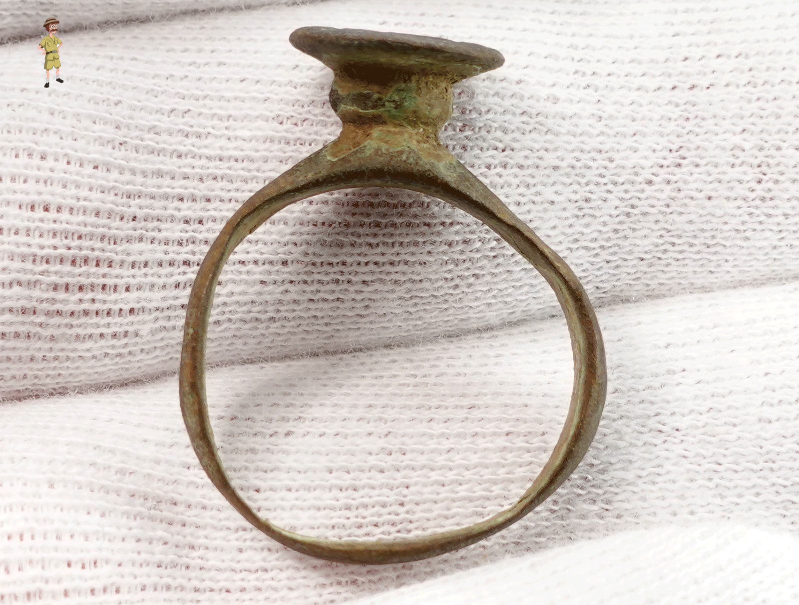 ✅ KNIGHTS TEMPLAR BRONZE RING WITH ENGRAVING ON TOP 11th - 14th CENTURY