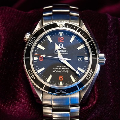 Omega Seamaster Planet Ocean 600M   Ref. 2201.51.00   42mm   Stainless Steel