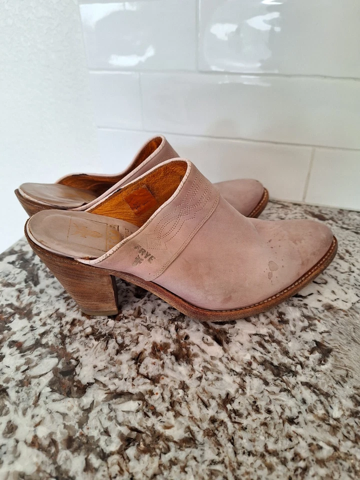 Frye Boots Women 10 cream Leather Western Clog Mules Heel size 10 - Image 2 of 4