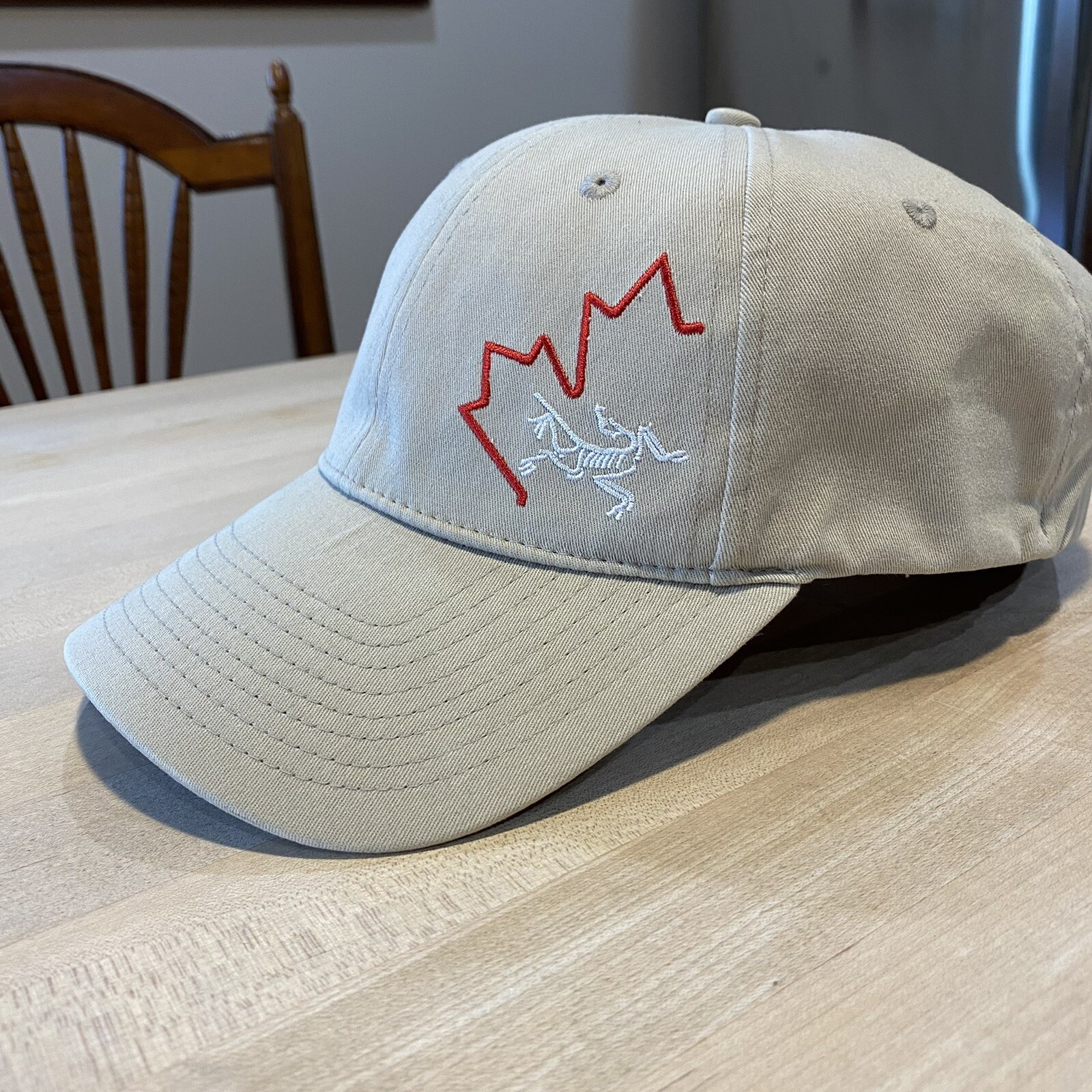 Arcteryx Leaf Canadian Eh? Cap - Excellent - Small / Medium - Khaki - Rare image 4