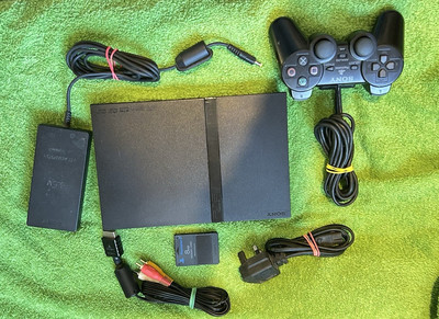 GETESTET SONY PLAYSTATION 2 SLIM PS2 KONSOLE CONTROLLER PAL MEMORY CARD SCPH-75004