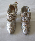 Lot of 2  Victorians Style Womens Heels Shoe Ornaments Silver Gold Plastic Resin — photo 5