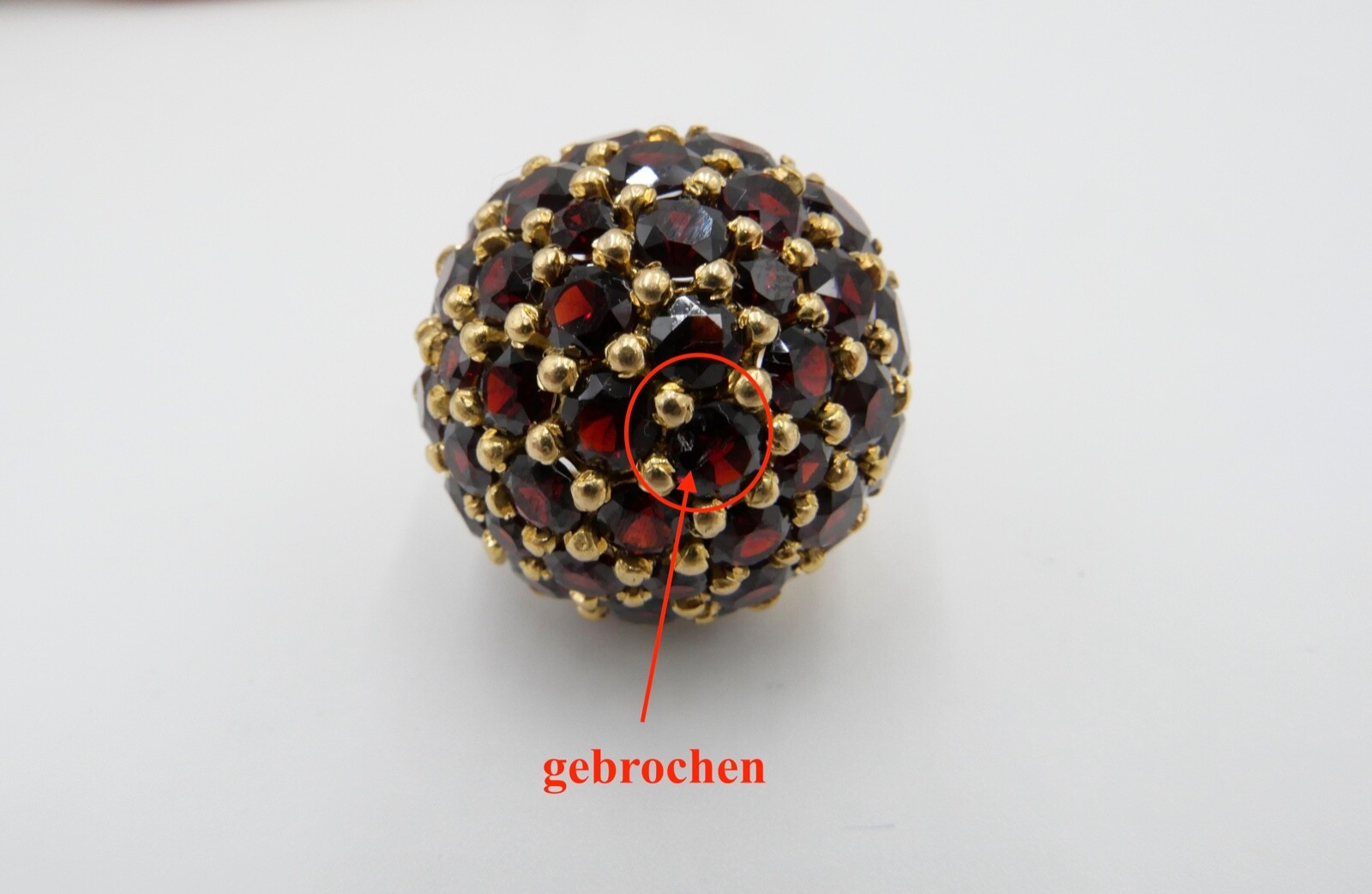 Extravagant solid ladies garnet gold ring 750/18K… - image 11