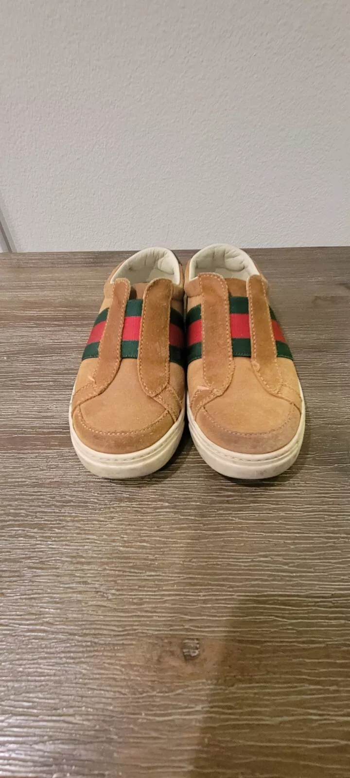 Chaussures Gucci Toddler   EU 27 (US Toddler taille 10) **Excellent état**