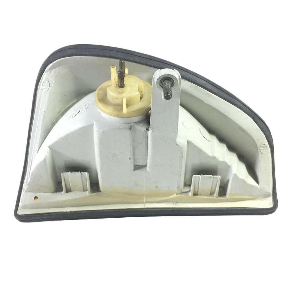 Lámpara de señal de giro delantera izquierda Mercedes Benz W123 300D Hella LH A0008208821 Foto 4 de 4