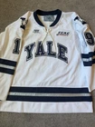 Game Worn YALE BULLDOGS Ness ECAC College Gemini Hockey Jersey 48 White