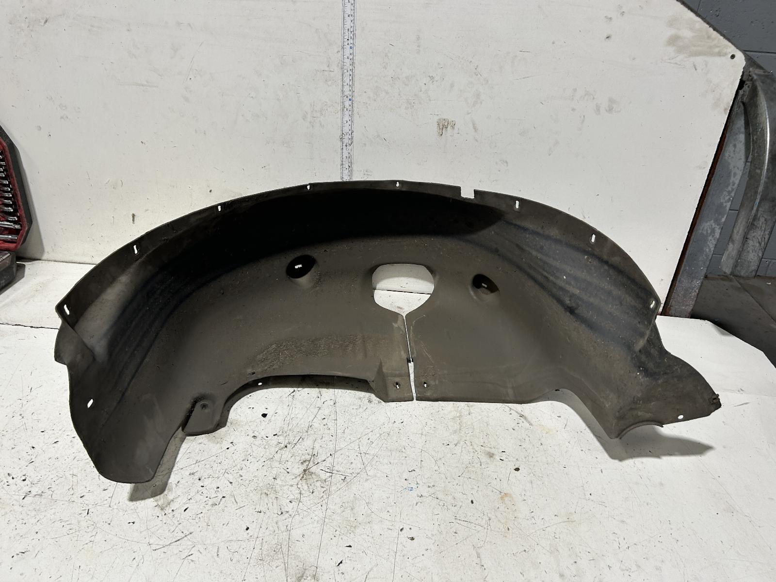 Volkswagen Beetle Left Rear Guard Liner 9C 01/2000-09/2005 - thumbnail 4