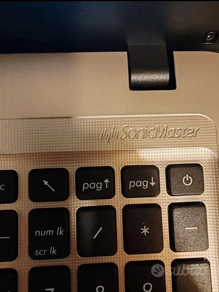 ASUS VivoBook Pro 15 X540NA 15.6" (256 HDD, Intel  Pentium N3710) - Immagine 2 di 3