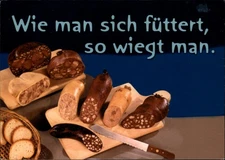 Wie man sich futtert so wiegt man vintage postcard a149