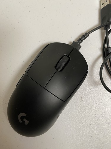 Logitech G Pro Wireless Gaming Mouse Esport Grade Performance 810-006152 No USB - Afbeelding 3 van 5