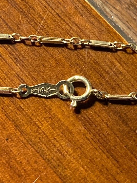 Womans 14k Gold Pearl Necklace - Image 4 of 4