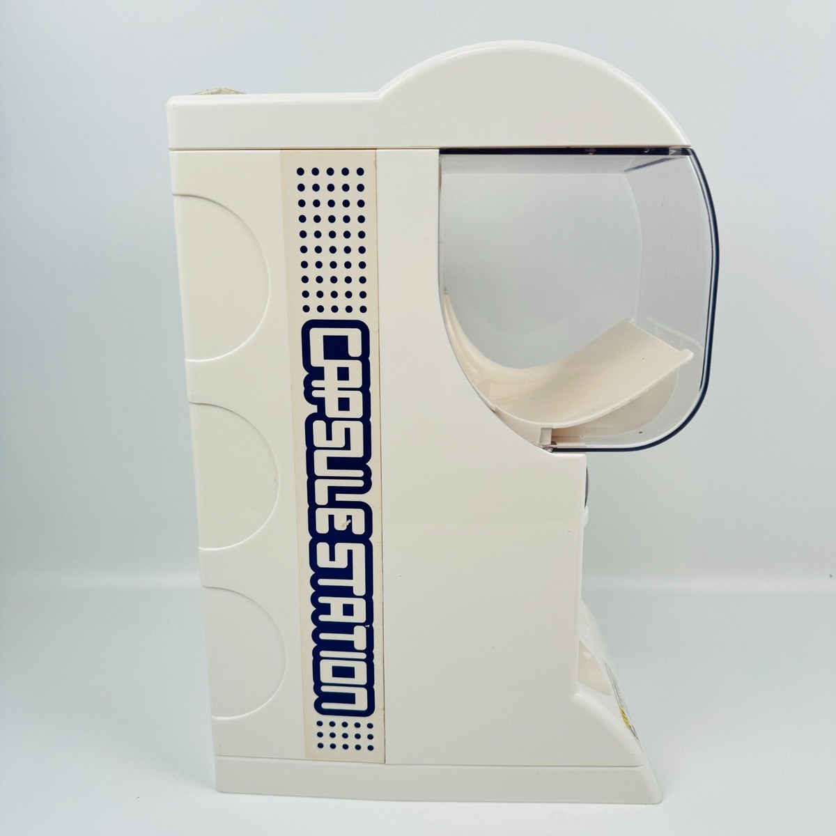 Official Gashapon Machine with many capsules Capsule Station