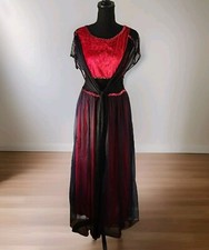 Vampiress Long Dress Women's Costume Red and Black Halloween One Size Fits Most