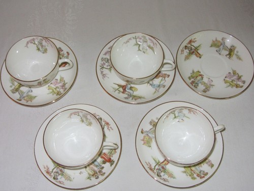 Set of 4 B T Co English China Vintage Tea Cup & Saucer Nursery Rhymes Gold Rim - Picture 2 of 10