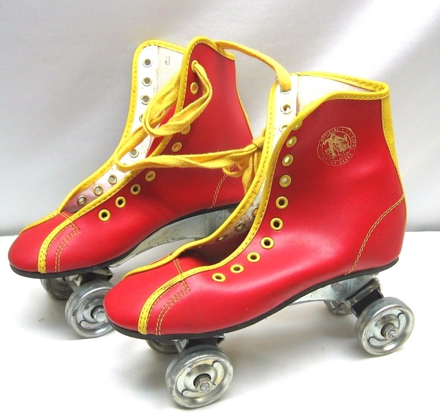 OFFICIAL ROLLER DERBY OUTDOOR STEEL WHEEL SKATES Child's SIZE 3 Red & Yellow eBay
