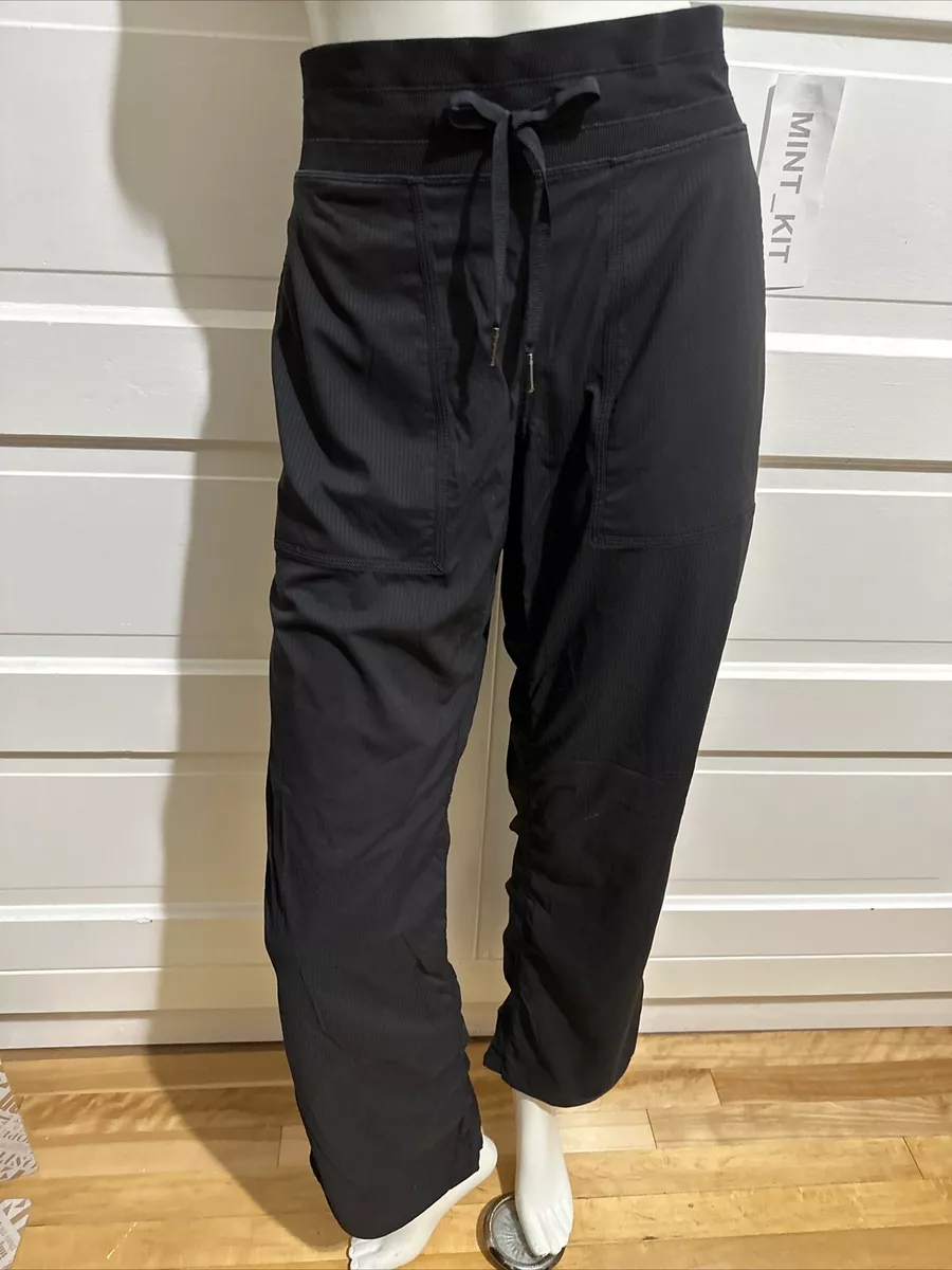 EUC🌟Lululemon Dance Studio Pant III *Unlined Size 12 Black Cinch Hem