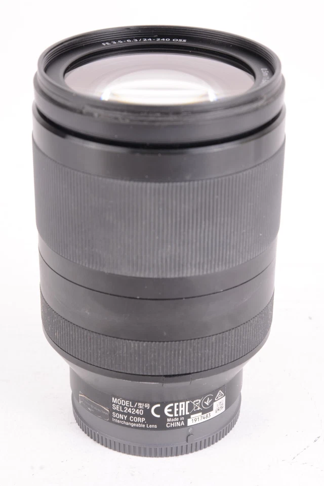 Sony FE 24-240mm f/3.5-6.3 Wide Angle Telephoto Zoom Camera Lens #T-17483 - Image 2 of 4