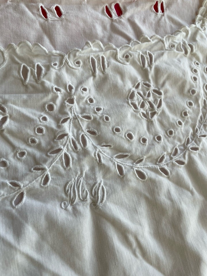 Chemise De Nuit Vintage Brodée Dentelle Début 20ème - Taille L - Blanc