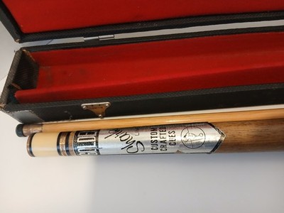 Vintage Golden Shark Line Pool Cue - Two PIece - Pearl Inlay - 18.5 oz - w/ Case
