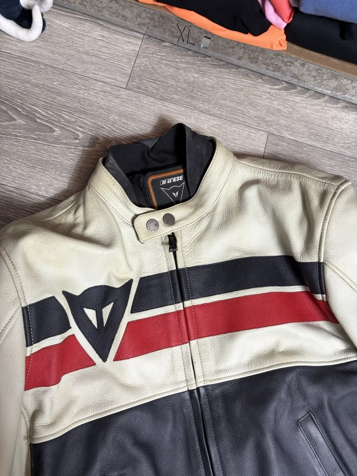 Dainese 1972 Leather Motorcycle Jacket Mens XL 56 Racing Armor EUC Rare Race - Image 2 of 4
