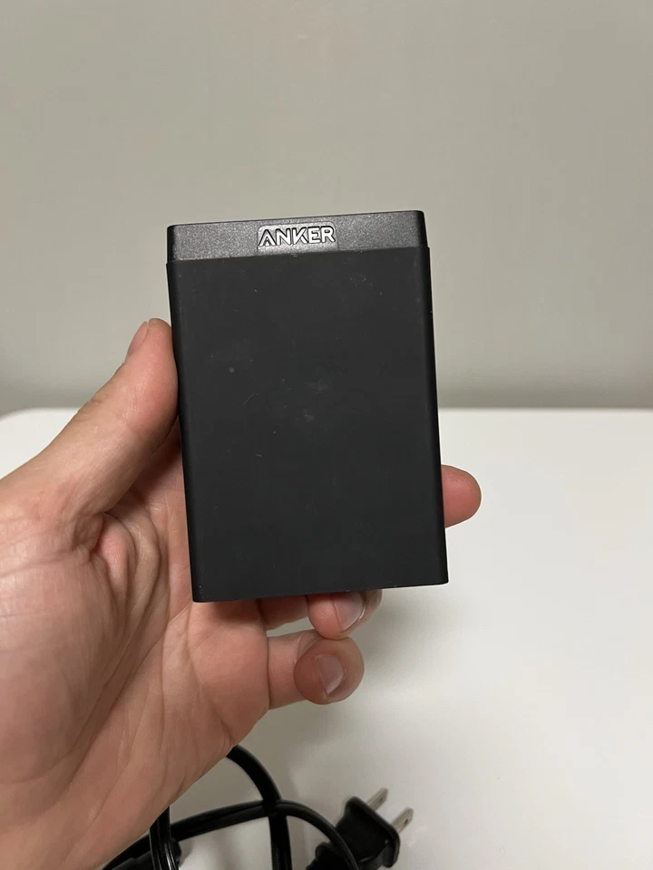 ANKER A2061 Powerport 6 Lite 6 Port Desktop USB Charger Black 100-240V 50-60 HZ - Image 2 of 4