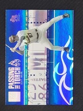 2005 (CARDINALS) Donruss Elite Passing the Torch #27 Scott Rolen /1000