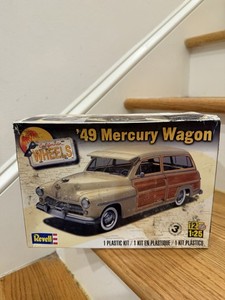 '49 Mercury Wagon プラスチックキット 1:25 49 Mercury Model Kit | eBay