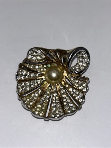 gold tone silver rhinestone Faux Pearl brooch
