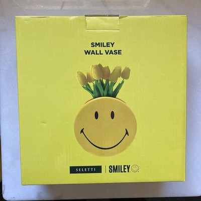 Official Classic Smiley Smile Wall Vase by Seletti