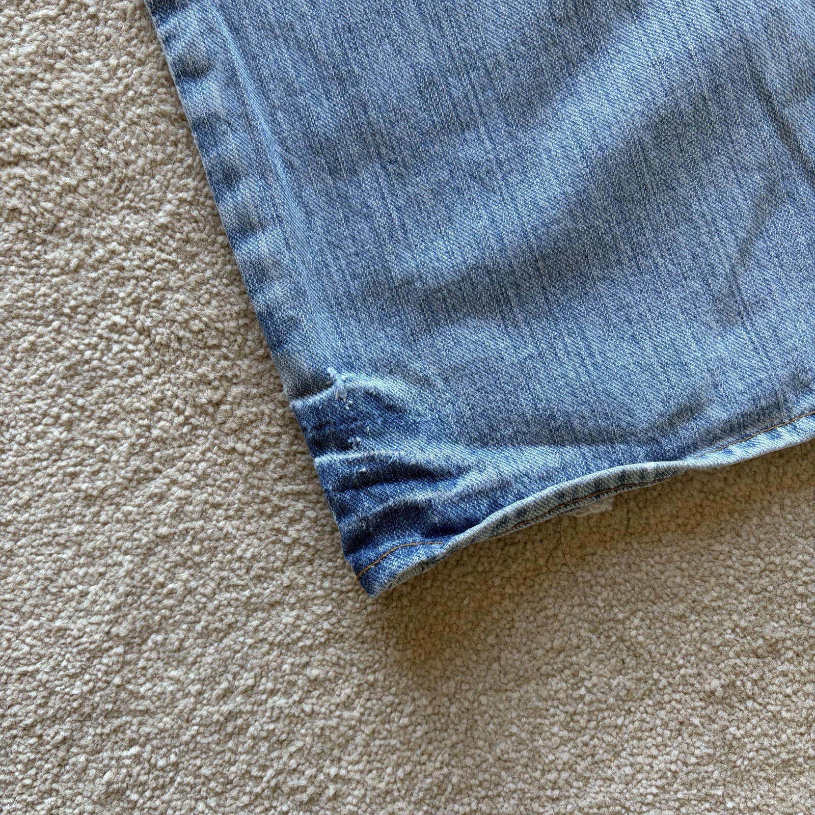 GUESS USA Distressed Patchwork Blue Denim Jeans Size 29 x 30 image 5