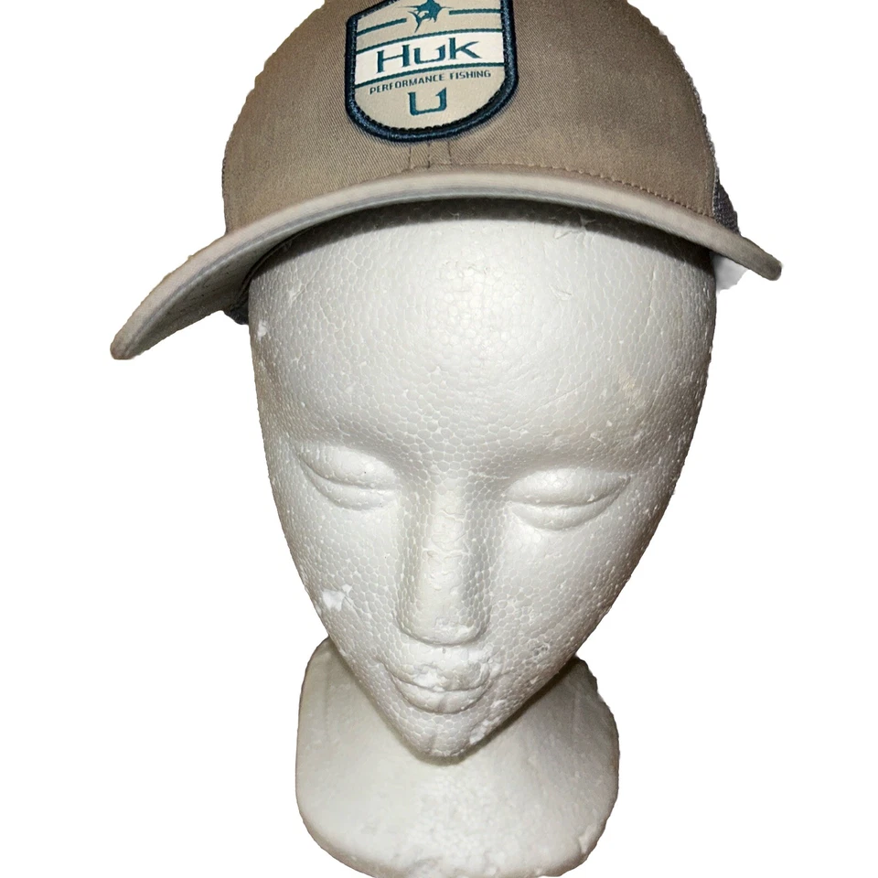 Sombrero de camionero de pesca HUK piel de tiburón gris rendimiento malla de béisbol ajustable Foto 2 de 4