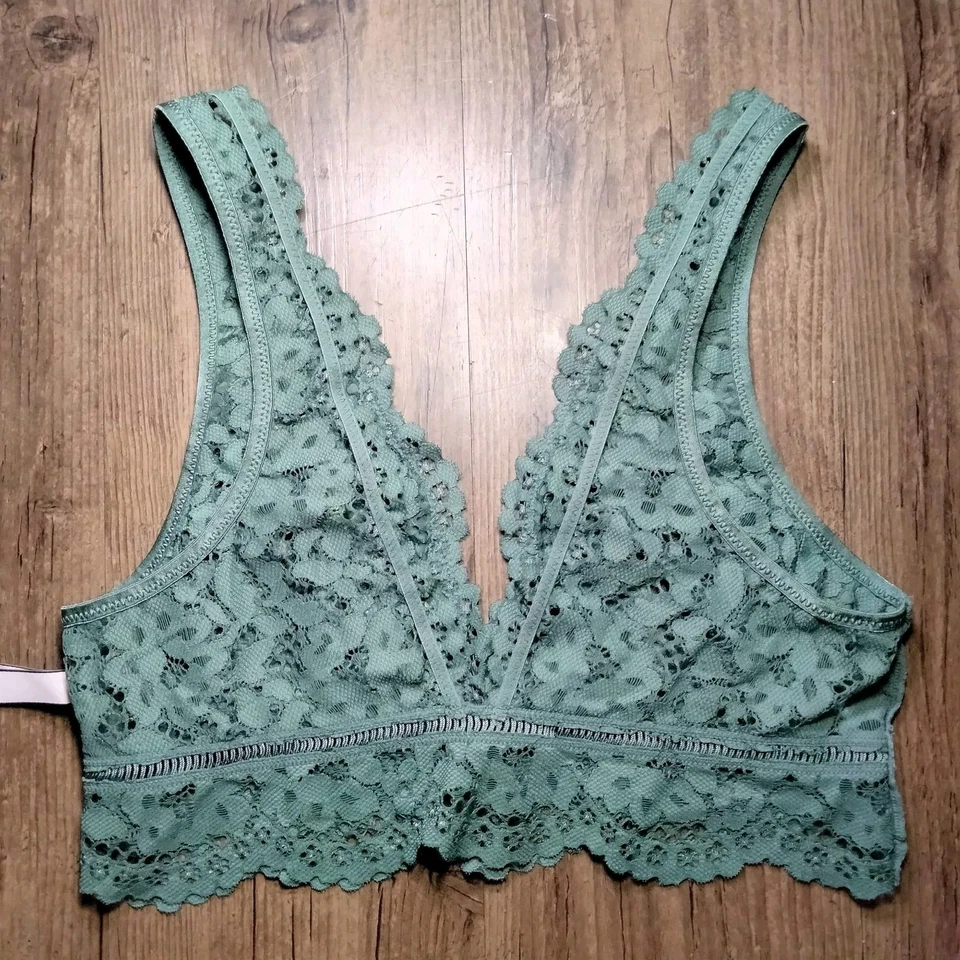 Victoria Secrets Green Bralette M Lacey Deep V Lined Romantic Floral Wireless - Image 3 of 4