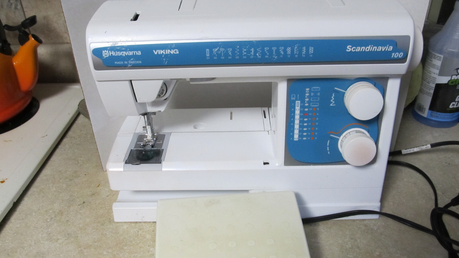 Husqvarna Viking Scandinavia 100 Sewing Machine Pre Owned eBay
