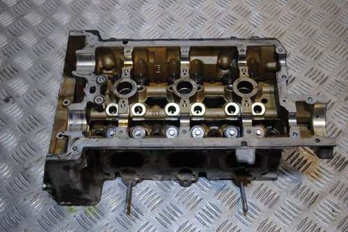 Engine cylinder head