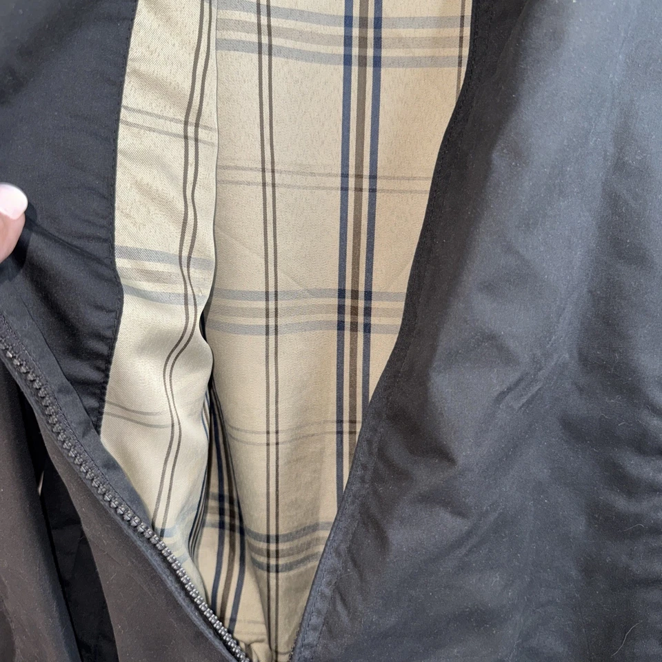 U.S. POLO ASSN. RN 110078 - Men’s Black w/ Gold Ponies Plaid Lined Coat – S - Image 4 of 4