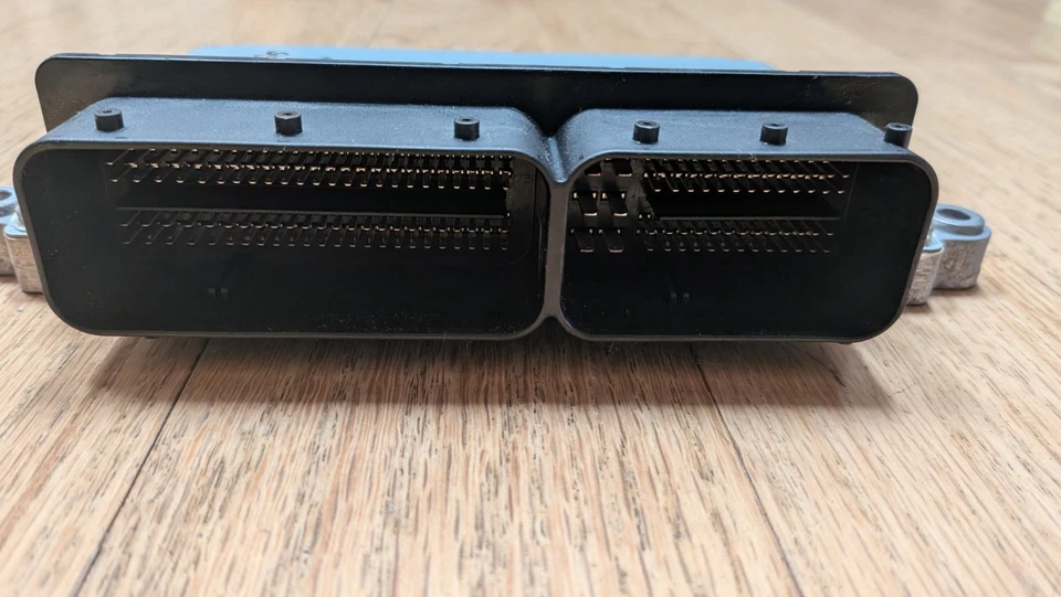 Módulo informático motor Volvo S60 XC60 S80 XC70 V70 2008-2015 ECU ECM con montaje Foto 4 de 4